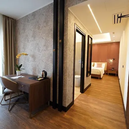 Re Di Cuori Hotel 3*